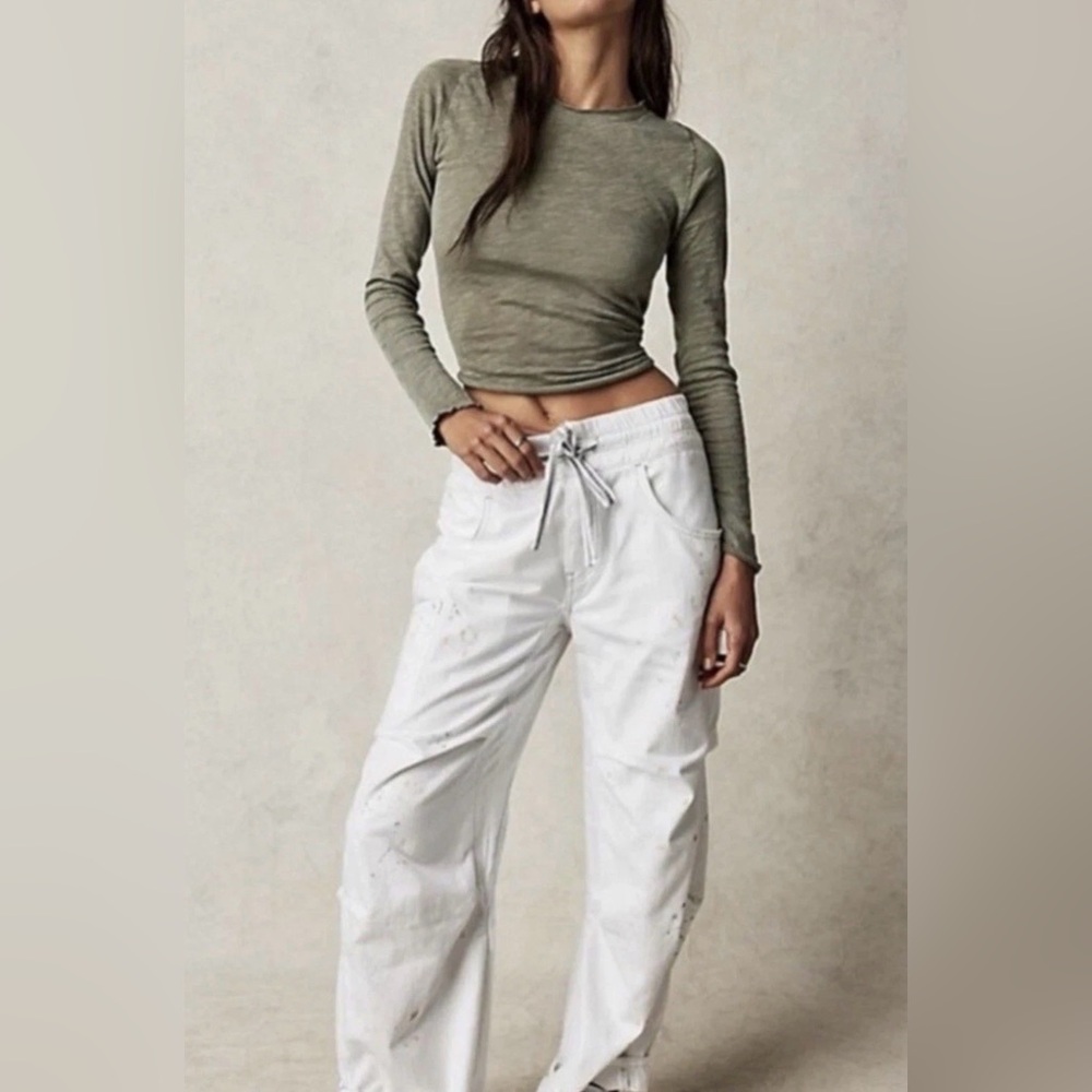 Free People Modern Love Pull On Jeans We The Free Cargo Paint Splatter Smocked